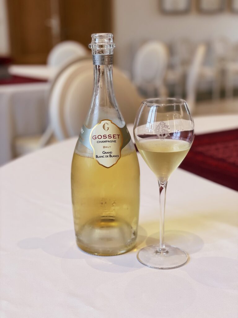 Champagne Gosset Grand Blanc de Blancs - 100% Chardonnay.
