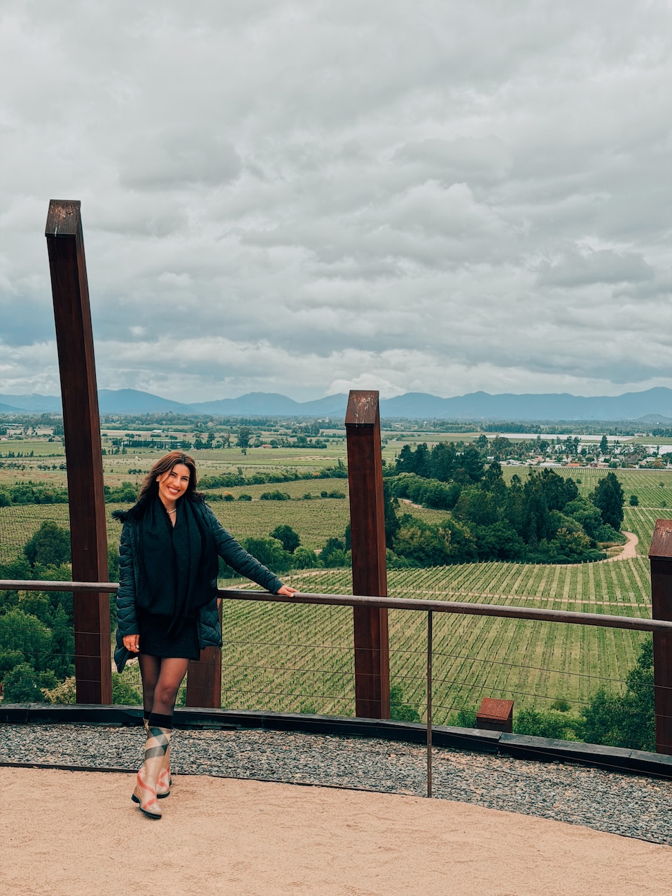 Vinícola Clos Apalta e o anfiteatro de vinhedos no Vale de Apalta, Colchagua - Conhecendo o Mundo com Julia | Terroir Collection